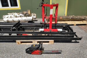 <strong>Gebraucht</strong> Jonsered Blockbandsäge mit Motorsäge 2095, 5 m Schnittlänge – Bild 1