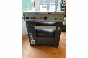 <strong>Ausstellungsmaschine</strong> Dickenhobelmaschine Holzprofi SP530 inkl. elektrischen Tischhub und mechanischer Digitalanzeige